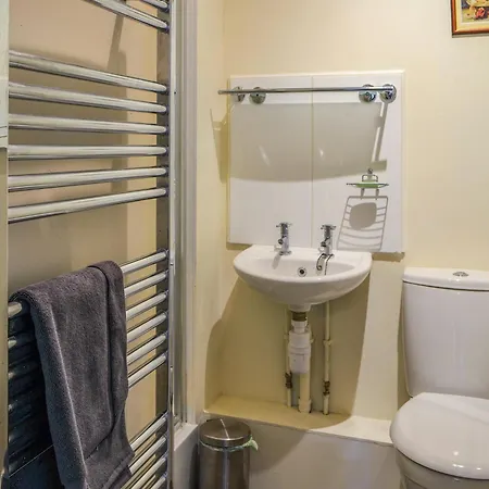 Holiday home Beckbridge House *